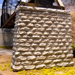 Chooch Enterprises #8431 - Cut Stone Rectangular Bridge Pier - HO Scale