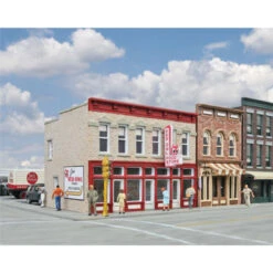 Walthers Cornerstone 933-3472 - Jim's Red Owl Kit - HO Scale