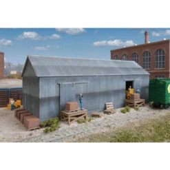 Walthers Cornerstone 933-4101 - Brickworks Storage Bldg - HO Scale