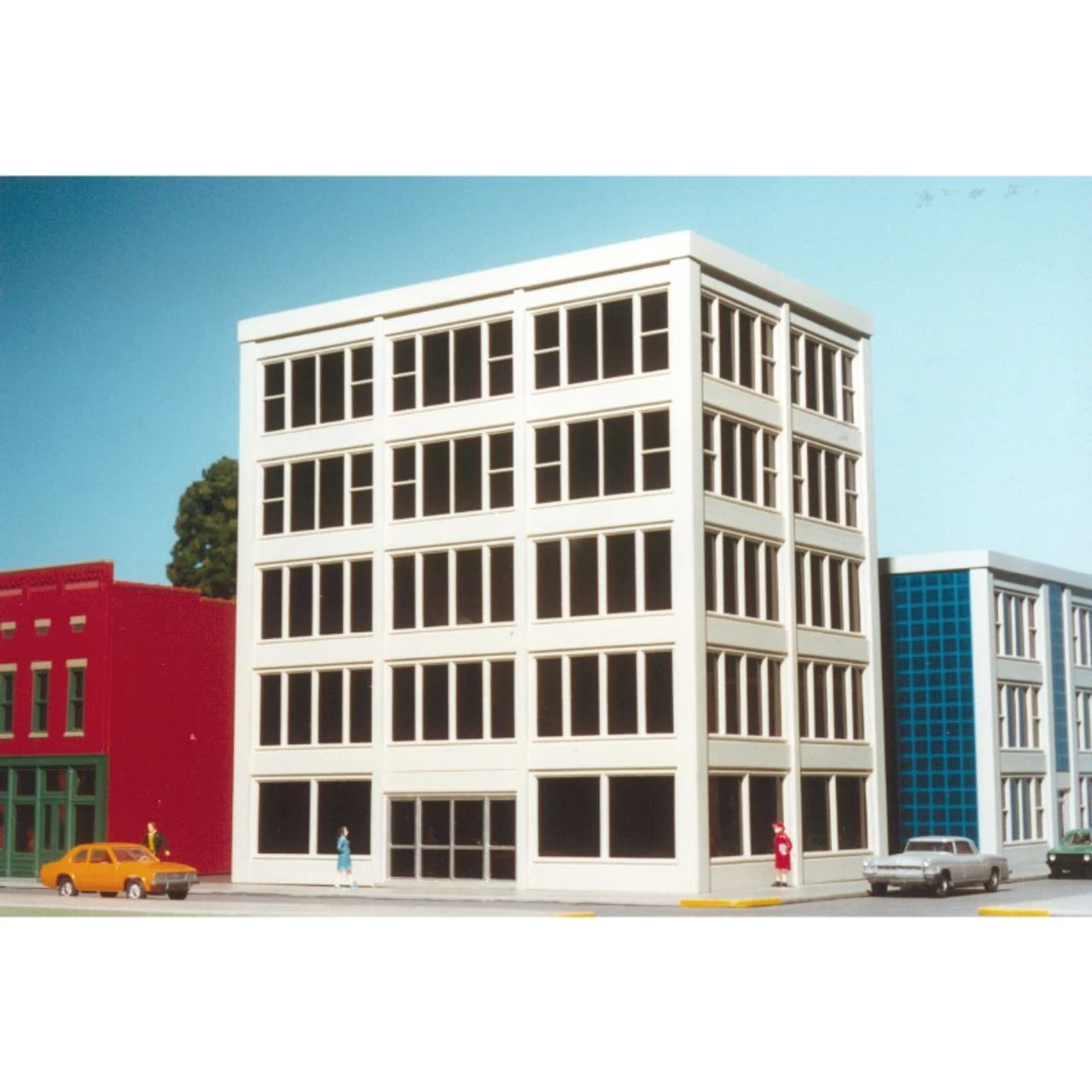 Smalltown USA 6027 - Vickys Fashions - HO Scale Kit 1 Smalltown USA 6027 - Vickys Fashions - HO Scale Kit