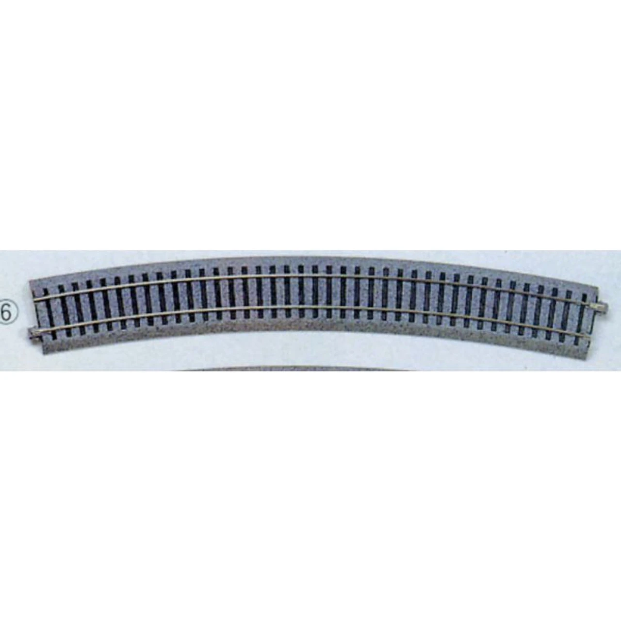 Kato 2-250 - Curved Sections; 22.5 Degree Radius Pkg(4) -- 31-1/8" 790mm - HO Scale 1 Kato 2-250 - Curved Sections; 22.5 Degree Radius Pkg(4) -- 31-1/8" 790mm - HO Scale