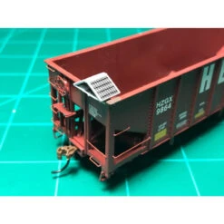 MACRail 809 - MOW Car Solar Panel (Herzog Top Mount) - HO Scale Kit