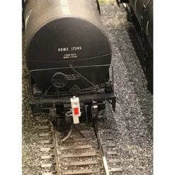 MACRail 904S - End Of Train Device Scale Coupler 3 Pack - Gray - HO Scale