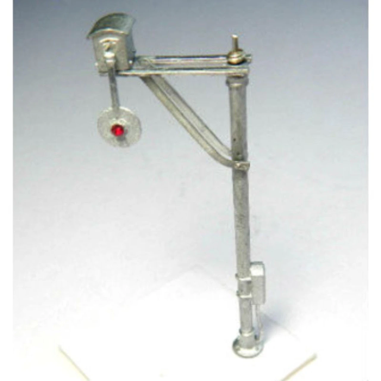 Showcase Miniatures 2116 - Wigwag Signal (tall) - HO Scale Kit 1 Showcase Miniatures 2116 - Wigwag Signal (tall) - HO Scale Kit