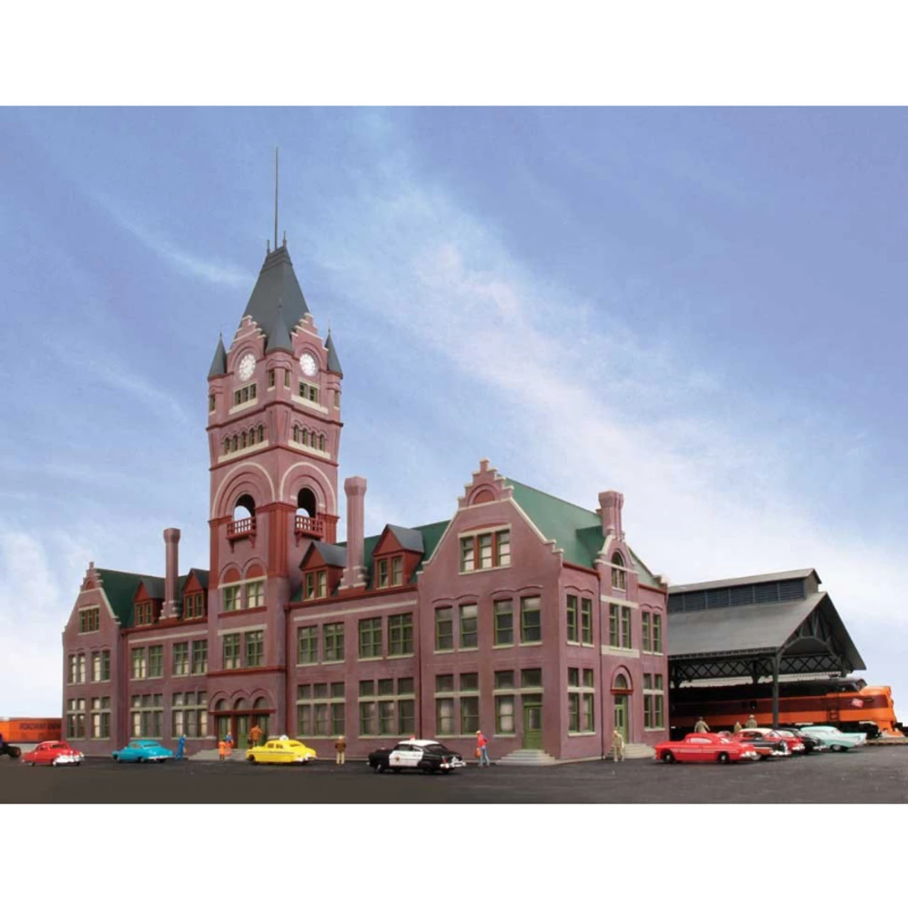 Walthers Cornerstone 933-2946 - Milwaukee Everett Street Station & Train Shed - HO Scale Kit 1 Walthers Cornerstone 933-2946 - Milwaukee Everett Street Station & Train Shed - HO Scale Kit