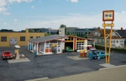 Walthers Cornerstone 933-3541 - Vintage Gas Station - HO Scale Kit