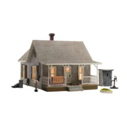 Woodland Scenics 5040 - Built & Ready Old Homestead - HO Scale